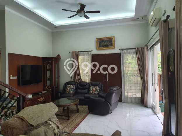 Dijual Rumah Premium dengan Fasilitas Sekitar Komplit di BSD, Tangerang Selatan Dijual Rumah Premium dengan Fasilitas Sekitar Komplit di BSD, Tangerang Selatan