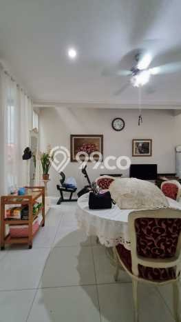 Rumah Elit LB 170m2 Siap Pakai Desain Elegan di Bintaro, Tangerang Selatan Rumah Elit LB 170m2 Siap Pakai Desain Elegan di Bintaro, Tangerang Selatan
