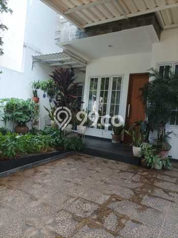 Rumah Elit Modern Siap Huni di BSD Nusaloka Tangerang Rumah Elit Modern Siap Huni di BSD Nusaloka Tangerang