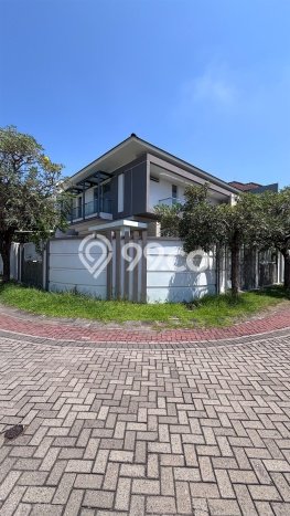 Dijual Rumah Premium dengan Fasilitas Sekitar Komplit di Sukolilo, Surabaya Dijual Rumah Premium dengan Fasilitas Sekitar Komplit di Sukolilo, Surabaya