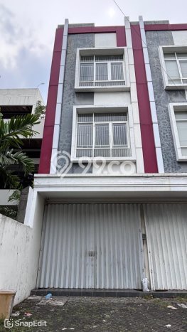 Ruko Disewa di Surabaya dengan LB 190m2 Area Komersial Ramai Ruko Disewa di Surabaya dengan LB 190m2 Area Komersial Ramai