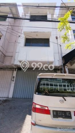 Untuk Dijual! Ruko di Manyar Surabaya LT 65m2 / LB 260m2 Kawasan Strategis Untuk Dijual! Ruko di Manyar Surabaya LT 65m2 / LB 260m2 Kawasan Strategis