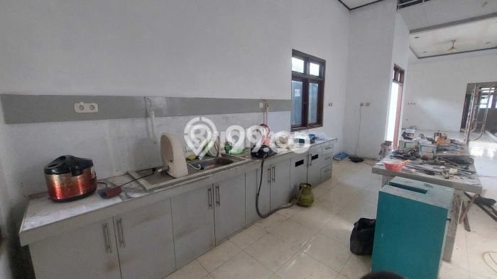 Rumah Eksklusif Siap Huni LT 420m2 di Umbulharjo, Yogyakarta Rumah Eksklusif Siap Huni LT 420m2 di Umbulharjo, Yogyakarta