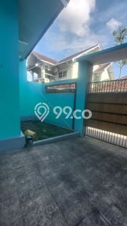 Rumah Modern Minimalis 3 Kamar Siap Huni di Caturtunggal Rumah Modern Minimalis 3 Kamar Siap Huni di Caturtunggal