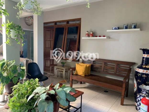 Siap Huni Rumah Mewah 11 Kamar di Godean Dekat ke Mana Saja Siap Huni Rumah Mewah 11 Kamar di Godean Dekat ke Mana Saja