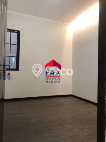 Dijual Hunian Rumah Terawat 5 KT di Bintaro, Tangerang Selatan Dijual Hunian Rumah Terawat 5 KT di Bintaro, Tangerang Selatan