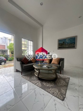 Rumah Luas Asri 4 KT Siap Huni di Bintaro Tangerang Selatan Rumah Luas Asri 4 KT Siap Huni di Bintaro Tangerang Selatan