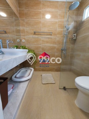 Rumah Luxury Modern Siap Huni di Kelapa Dua Jakarta Barat Rumah Luxury Modern Siap Huni di Kelapa Dua Jakarta Barat