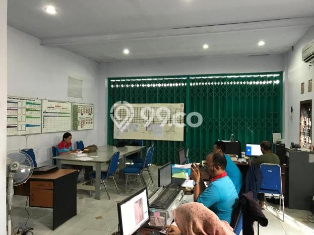 Disewakan Gudang komersial di Mojoagung luas bangunan 250m2 Disewakan Gudang komersial di Mojoagung luas bangunan 250m2