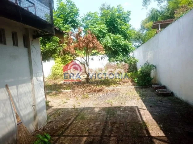 Area Ramai! Ruko Dijual di Mojoroto untuk Bisnis Luas Bangunan 200m2 Area Ramai! Ruko Dijual di Mojoroto untuk Bisnis Luas Bangunan 200m2