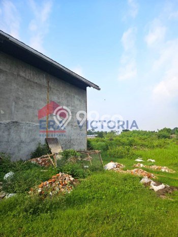 Unit Komersial Dijual di Kediri LT 15000m2 & LB 2800m2 Unit Komersial Dijual di Kediri LT 15000m2 & LB 2800m2