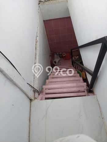 Rumah Disewakan Jakarta Barat LT 100m2 LB 100m2 Kawasan Angke Rumah Disewakan Jakarta Barat LT 100m2 LB 100m2 Kawasan Angke