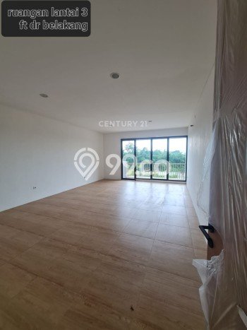 Area Strategis! Disewakan Ruko Lokasi Karawaci, Tangerang Cocok untuk Bisnis Area Strategis! Disewakan Ruko Lokasi Karawaci, Tangerang Cocok untuk Bisnis
