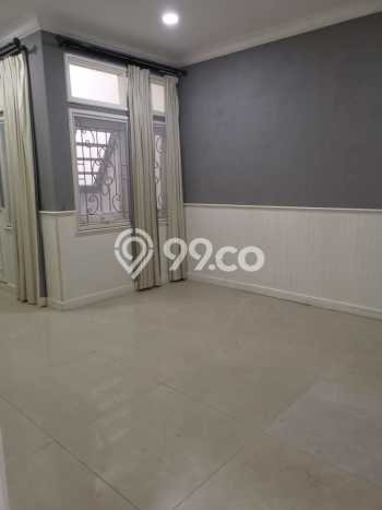 Rumah Eksklusif Siap Huni LT 200m2 di Kelapa Gading, Jakarta Utara Rumah Eksklusif Siap Huni LT 200m2 di Kelapa Gading, Jakarta Utara