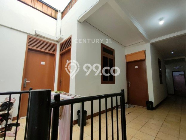Jual Rumah Luas Megah Dengan View Cantik di Kemanggisan, Jakarta Barat Jual Rumah Luas Megah Dengan View Cantik di Kemanggisan, Jakarta Barat