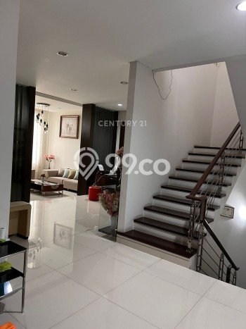 Rumah Elit Modern Siap Huni di Permata Buana Jakarta Barat Rumah Elit Modern Siap Huni di Permata Buana Jakarta Barat
