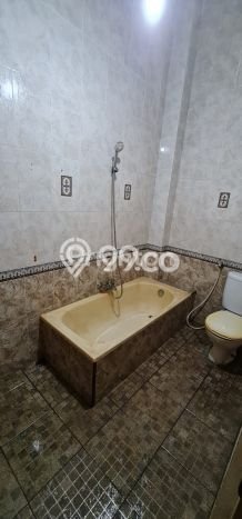 Jual Rumah Eksklusif 4 KT di Gresik Kota, Gresik Jual Rumah Eksklusif 4 KT di Gresik Kota, Gresik