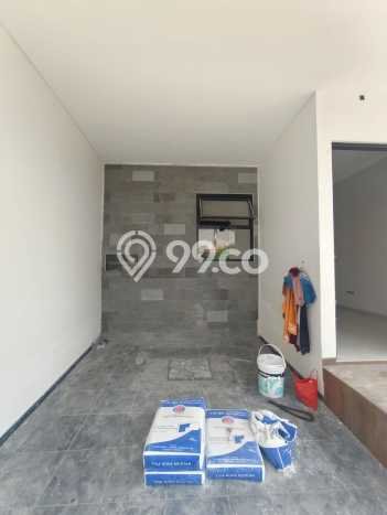 Rumah Modern Cantik 3 KT Siap Huni di Wiyung Rumah Modern Cantik 3 KT Siap Huni di Wiyung
