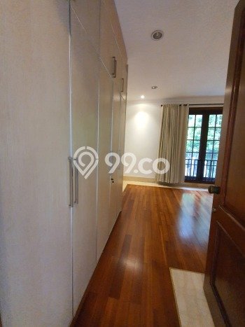 Rumah Kontrakan Jakarta Selatan LT 1500m2 LB 1000m2 Area Kemang Rumah Kontrakan Jakarta Selatan LT 1500m2 LB 1000m2 Area Kemang