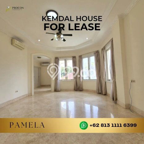 Hunian Modern Disewakan di Kemang Jakarta Selatan 8 KT & 8 KM Hunian Modern Disewakan di Kemang Jakarta Selatan 8 KT & 8 KM