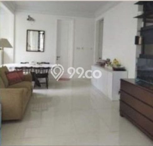 Dijual Rumah Luas Elegan Dengan View Eksklusif di Kemang, Jakarta Selatan Dijual Rumah Luas Elegan Dengan View Eksklusif di Kemang, Jakarta Selatan