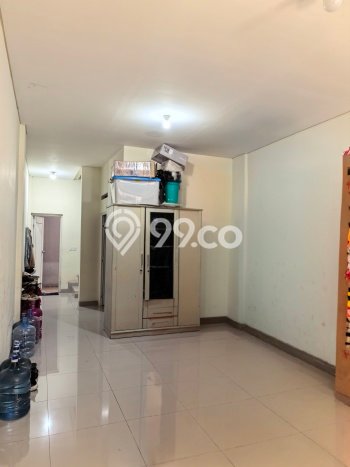 Ruko Dijual di Jakarta Barat LT 60m2 & LB 180m2 Lokasi Terbaik! Ruko Dijual di Jakarta Barat LT 60m2 & LB 180m2 Lokasi Terbaik!