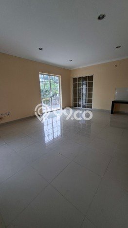 Rumah Sewa Jakarta Barat LT 90m2 LB 130m2 Kawasan Green Lake City Rumah Sewa Jakarta Barat LT 90m2 LB 130m2 Kawasan Green Lake City