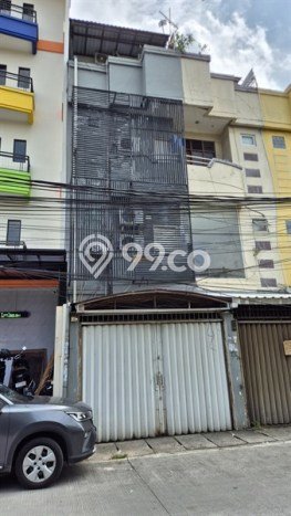 Unit Ruko Disewakan di Mangga Besar di Area Ramai & Strategis Unit Ruko Disewakan di Mangga Besar di Area Ramai & Strategis