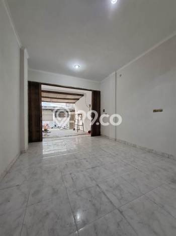 Unit Komersial Disewakan di Jakarta Barat Area Strategis Harga Kompetitif Unit Komersial Disewakan di Jakarta Barat Area Strategis Harga Kompetitif