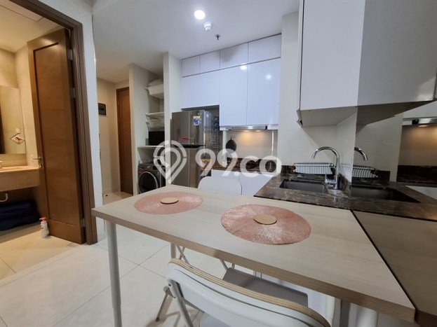 Apartemen Disewakan 1 Kamar Murah Siap Huni di Jakarta Barat, Luas 50m2 Apartemen Disewakan 1 Kamar Murah Siap Huni di Jakarta Barat, Luas 50m2