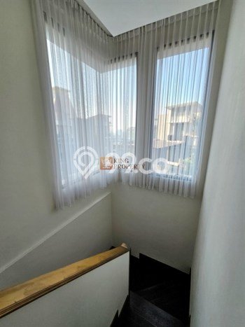 Rumah Luxury Modern Tanpa Renovasi di Thamrin Jakarta Pusat Rumah Luxury Modern Tanpa Renovasi di Thamrin Jakarta Pusat