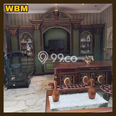 Rumah Mewah LB 300m2 Siap Huni Desain Elegan di Citraland, Surabaya Rumah Mewah LB 300m2 Siap Huni Desain Elegan di Citraland, Surabaya