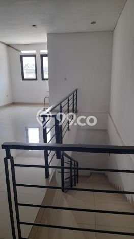 Untuk Dijual Ruko di Batununggal Bandung LT 150m2 / LB 156m2 Untuk Dijual Ruko di Batununggal Bandung LT 150m2 / LB 156m2