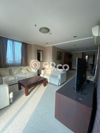 Apartemen Sewa 3 Kamar Hemat Siap Huni di Jakarta Selatan, Luas 136m2 Apartemen Sewa 3 Kamar Hemat Siap Huni di Jakarta Selatan, Luas 136m2