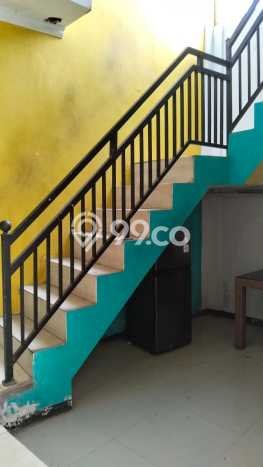 Dijual Kost Strategis di Rungkut, Surabaya 7 KT, 2 KM, Luas Bangunan 80m2 Dijual Kost Strategis di Rungkut, Surabaya 7 KT, 2 KM, Luas Bangunan 80m2