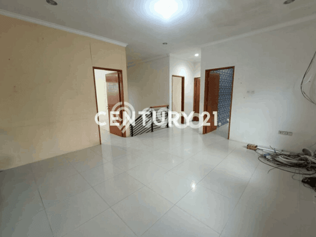Rumah Elit Modern Tanpa Renovasi di Turangga Bandung Rumah Elit Modern Tanpa Renovasi di Turangga Bandung
