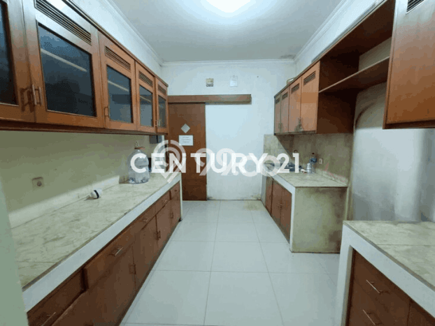 Rumah Elit Modern Tanpa Renovasi di Turangga Bandung Rumah Elit Modern Tanpa Renovasi di Turangga Bandung