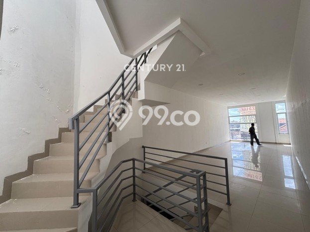 Ruko Bagus Dijual LB 135m2 Lokasi Strategis Bandung Area Cocok untuk Bisnis Ruko Bagus Dijual LB 135m2 Lokasi Strategis Bandung Area Cocok untuk Bisnis