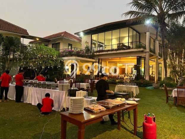 Dijual Cepat Apartemen Luxury di Lembang, Bandung Barat 50 Kamar Harga Rp 200 Miliar Dijual Cepat Apartemen Luxury di Lembang, Bandung Barat 50 Kamar Harga Rp 200 Miliar