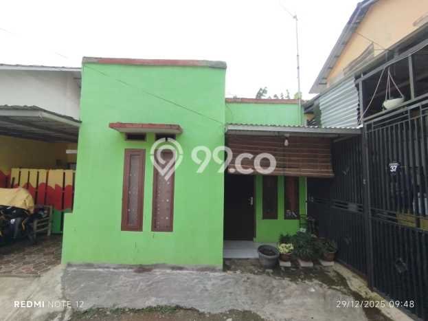 Aset Investasi! Kost Dijual di Margaasih, Bandung, 9 KT, 5 KM, Luas 250m2 Aset Investasi! Kost Dijual di Margaasih, Bandung, 9 KT, 5 KM, Luas 250m2
