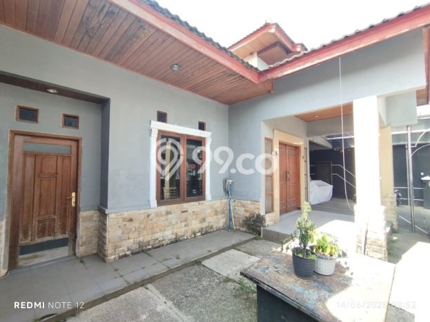 Dijual Cepat Rumah Bagus Siap Huni LB 300m2 di Margaasih, Bandung Dijual Cepat Rumah Bagus Siap Huni LB 300m2 di Margaasih, Bandung
