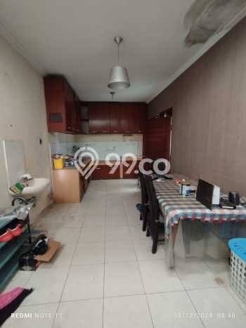 For Sale Rumah 6 Kamar Lokasi Ideal Nyaman dan Strategis di Margahayu For Sale Rumah 6 Kamar Lokasi Ideal Nyaman dan Strategis di Margahayu