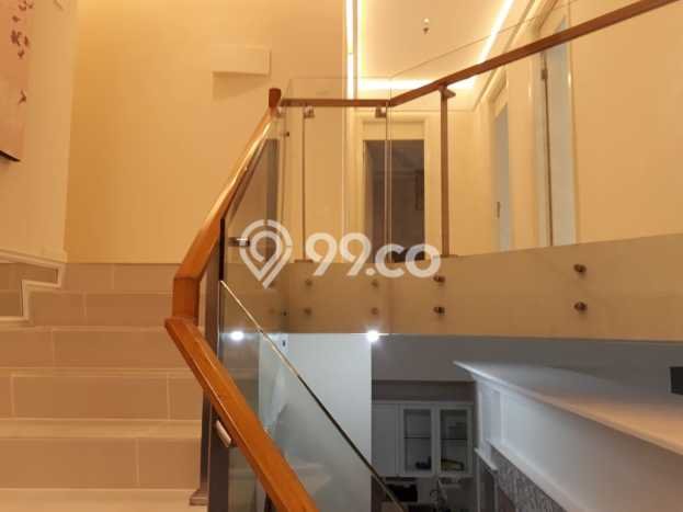 Paling Dicari! Apartemen Eksklusif Dijual di Pakuwon Indah Punya 4 Bedroom Paling Dicari! Apartemen Eksklusif Dijual di Pakuwon Indah Punya 4 Bedroom
