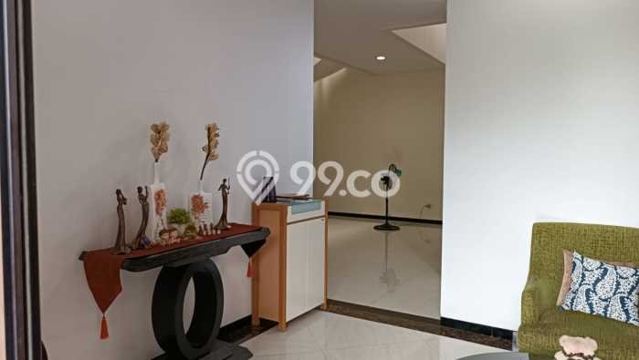 Rumah Mewah Siap Huni LT 375m2 di Sukolilo, Surabaya Rumah Mewah Siap Huni LT 375m2 di Sukolilo, Surabaya