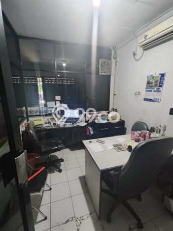 Ruko Bagus Dijual LB 255m2 Lokasi Strategis Surabaya Area Cocok untuk Berbisnis Ruko Bagus Dijual LB 255m2 Lokasi Strategis Surabaya Area Cocok untuk Berbisnis