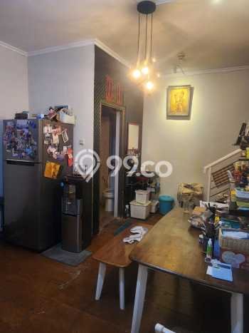 Ruko Dijual di Surabaya LT 45m2 & LB 180m2 Lokasi Terbaik! Ruko Dijual di Surabaya LT 45m2 & LB 180m2 Lokasi Terbaik!