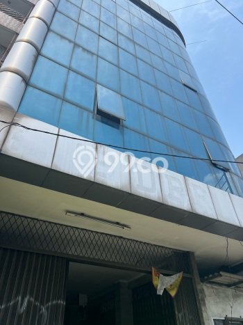 Unit Kantor Dijual di Jakarta Pusat LT 200m2 & LB 1000m2 Unit Kantor Dijual di Jakarta Pusat LT 200m2 & LB 1000m2
