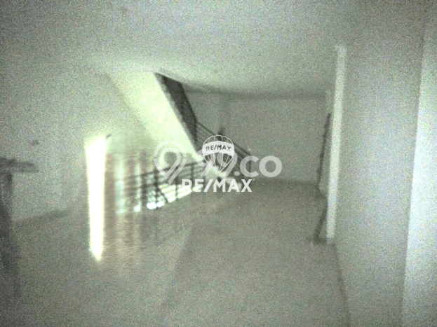 AREA TERBAIK! Ruko Kawasan Lawanggintung, Luas 200m2m², Keramaian Terjamin AREA TERBAIK! Ruko Kawasan Lawanggintung, Luas 200m2m², Keramaian Terjamin