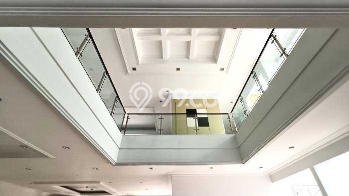 Dijual Rumah Mewah Exclusive di Sukolilo, Surabaya Dijual Rumah Mewah Exclusive di Sukolilo, Surabaya