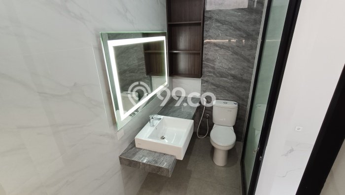 Best Deal Hunian Mewah Ideal dan Luas di Sukolilo, Surabaya Best Deal Hunian Mewah Ideal dan Luas di Sukolilo, Surabaya